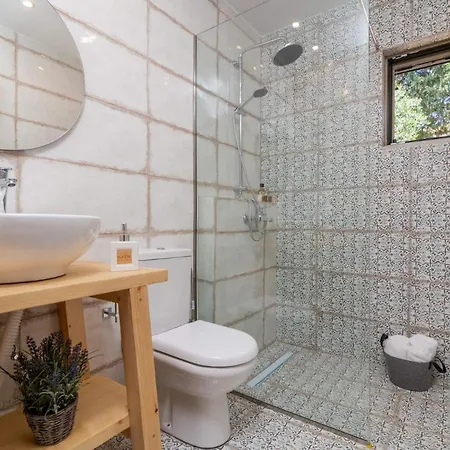 Vila Ionio D'este *